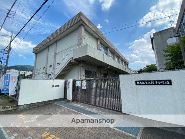 大阪府東大阪市南四条町の賃貸マンションの周辺
