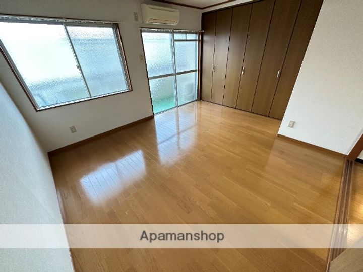 大阪府東大阪市吉田7丁目の賃貸マンションの内装