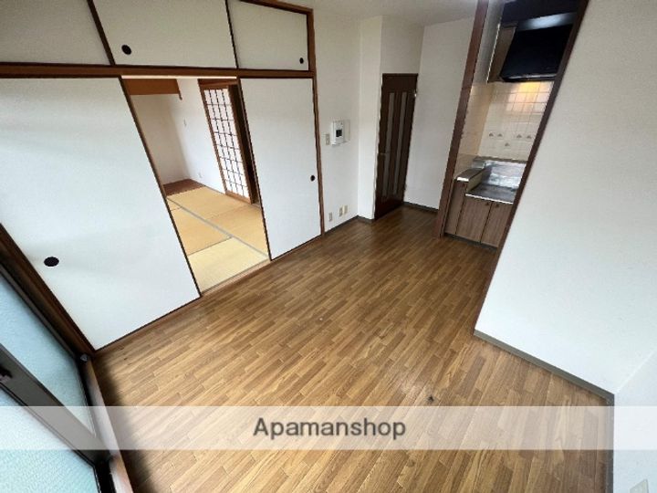 大阪府東大阪市吉田7丁目の賃貸マンションの内装