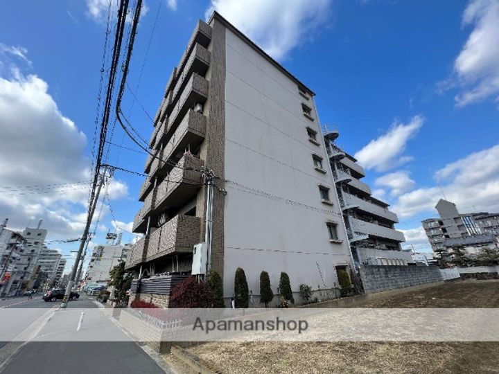 大阪府東大阪市吉田7丁目の賃貸マンションの外観