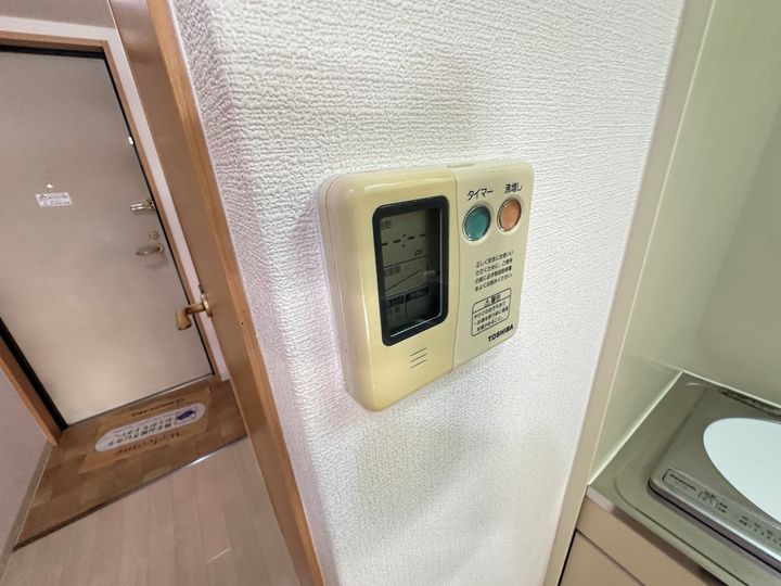 大阪府東大阪市西岩田3丁目の賃貸マンションの内装