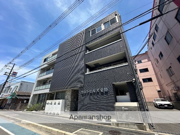 セントヒルズ宝持の外観