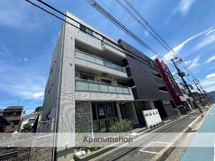 セントヒルズ宝持の外観