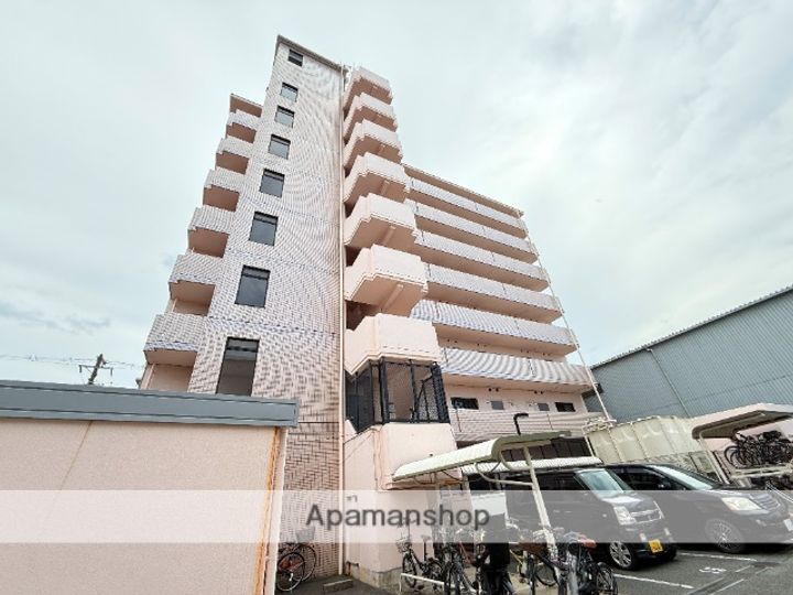 大阪府東大阪市川俣1丁目の賃貸マンションの外観