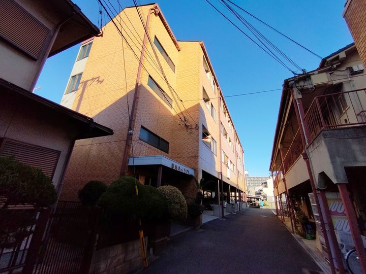 岩崎ハイツP1403の外観