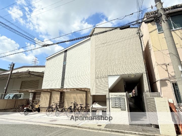 大阪府東大阪市中新開2丁目の賃貸アパートの外観