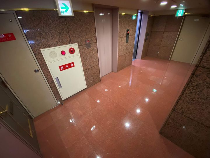 大阪府東大阪市長堂1丁目の賃貸マンションの内装