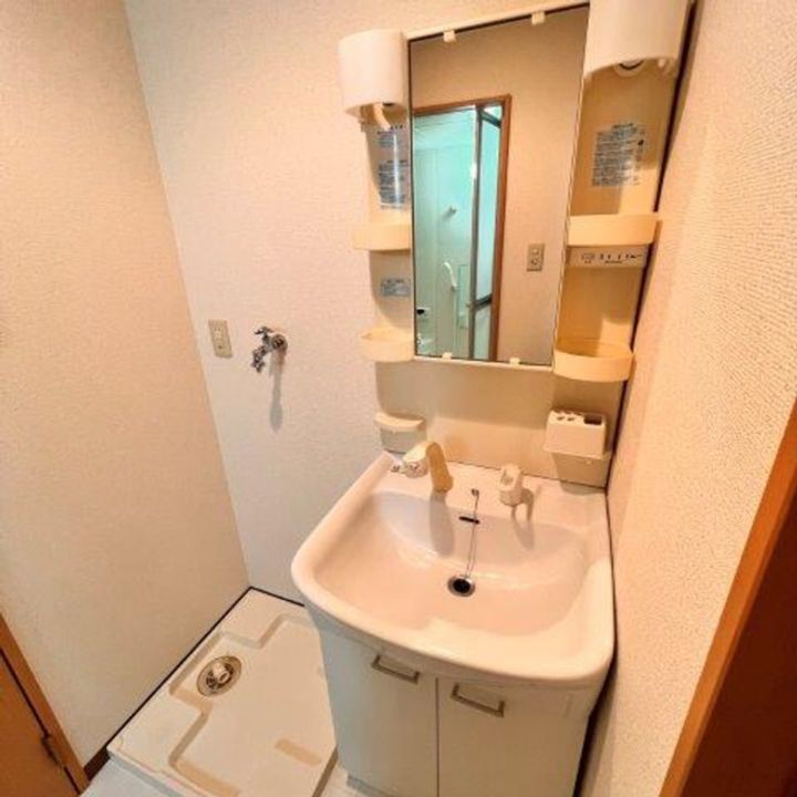 CENTERLIVERS(センターリヴァース)202号室のその他画像
