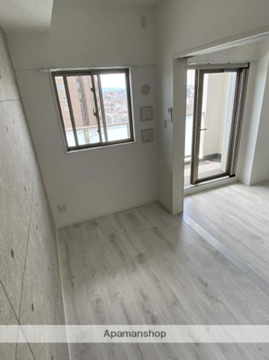 リアライズ布施駅前の内装