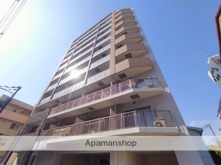 リアライズ布施駅前の外観