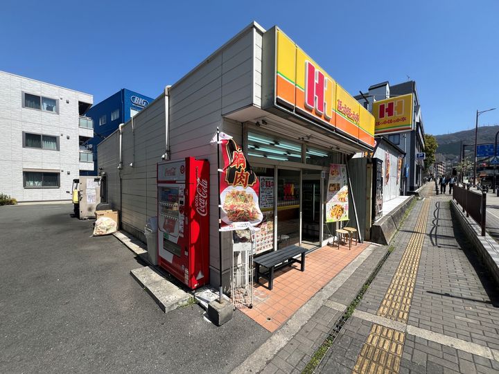 ガレージハウス DBASEの周辺