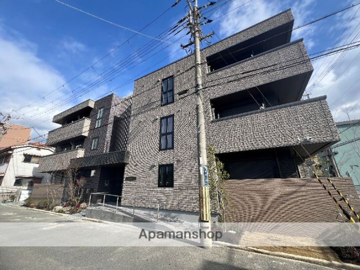 大阪府東大阪市神田町の賃貸マンションの外観