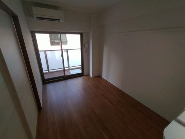 プレサンスNEO長堂アウローラの居間