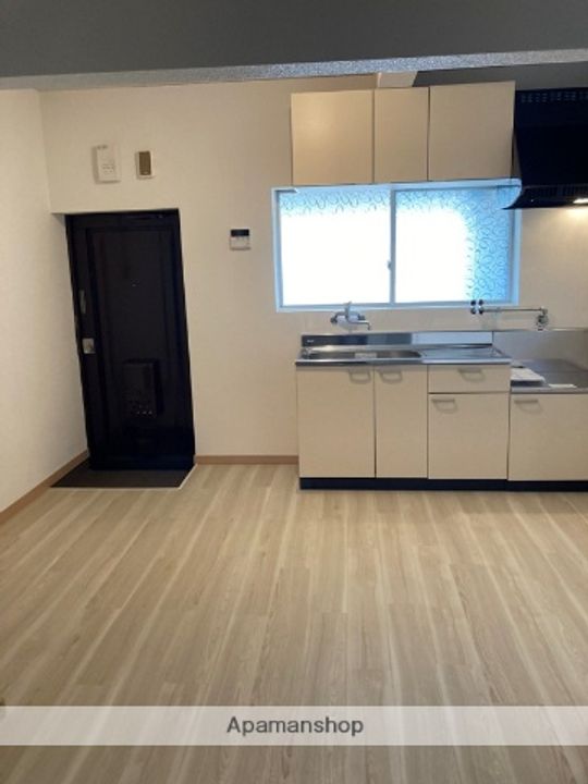 光陽マンションの居間