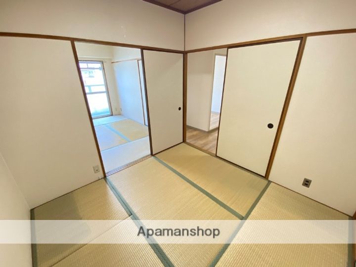 花園マンション巽の内装