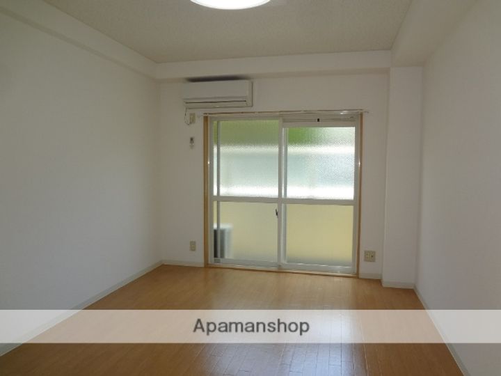 SENTIA八戸ノ里の居間