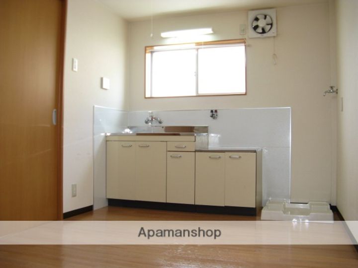 メゾンしずか401の居間