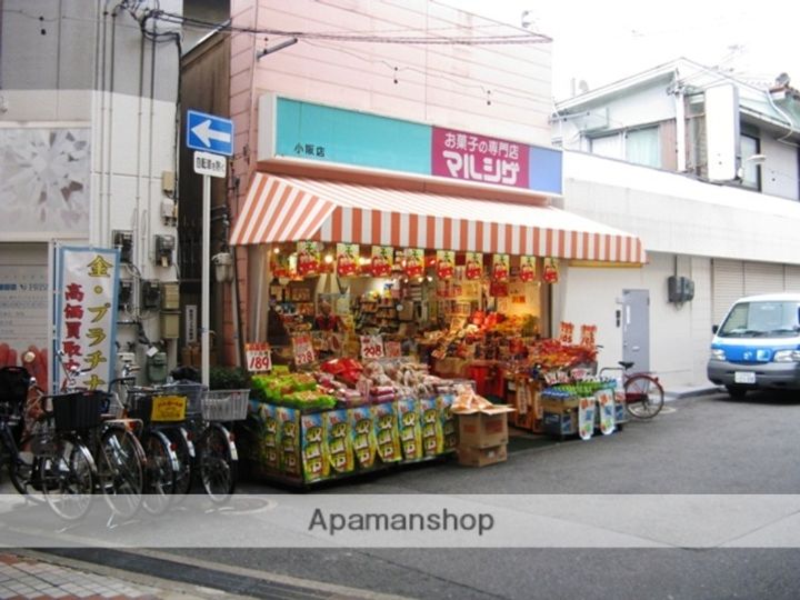 カサベルデ小阪の周辺