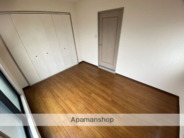 大阪府東大阪市吉田7丁目の賃貸マンションの内装