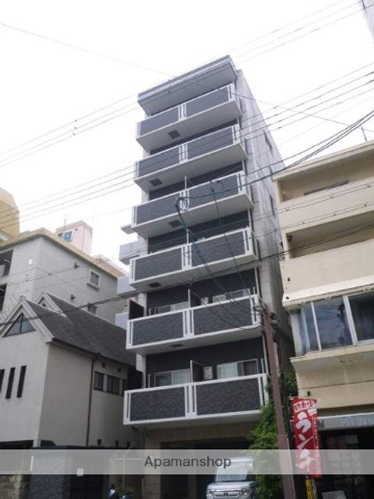 TAT LYON NISHINOMIYAの外観