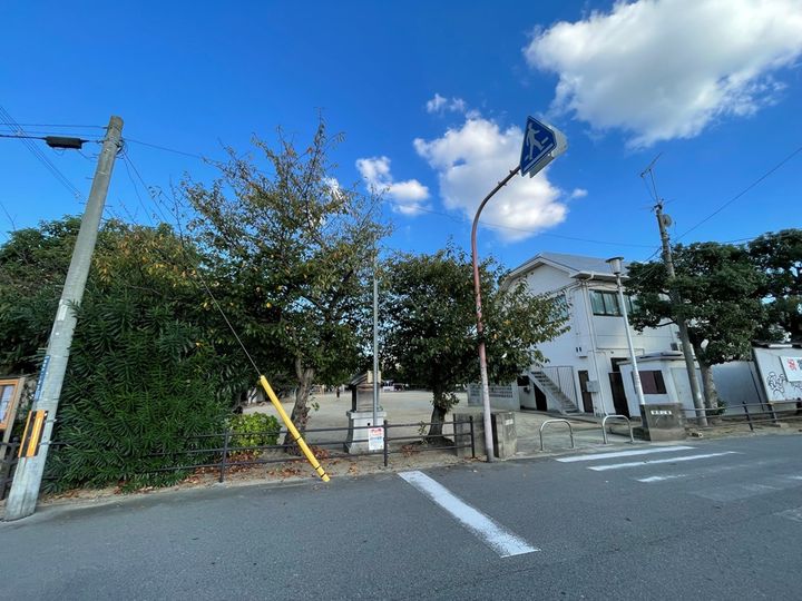 レオパレスルシェルブルー東大阪の周辺