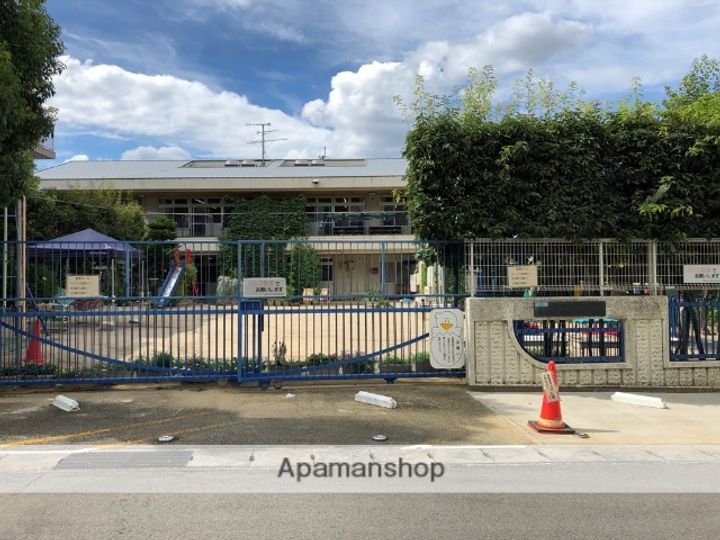 コントラーダ逆瀬川の周辺