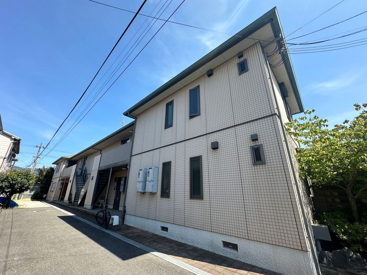 ドゥ・リュエルB202号室の外観