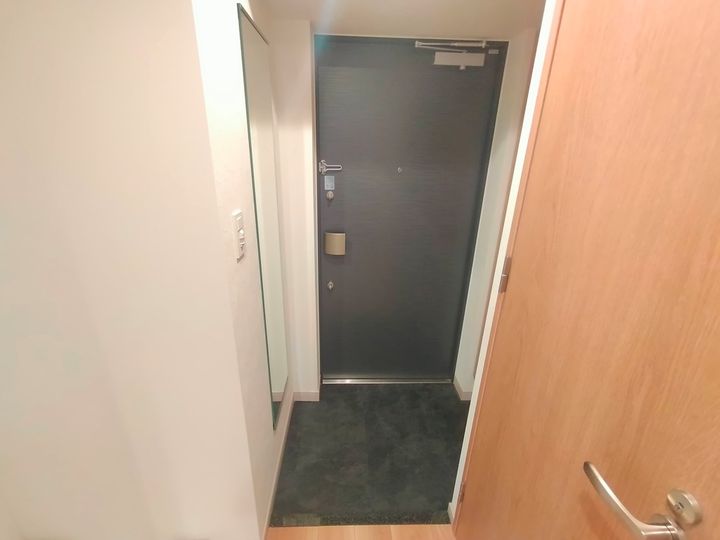 プレサンス新深江ディレット0905の玄関