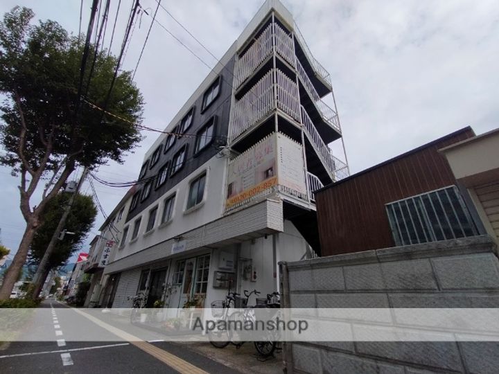 グランキューブ青山町の外観