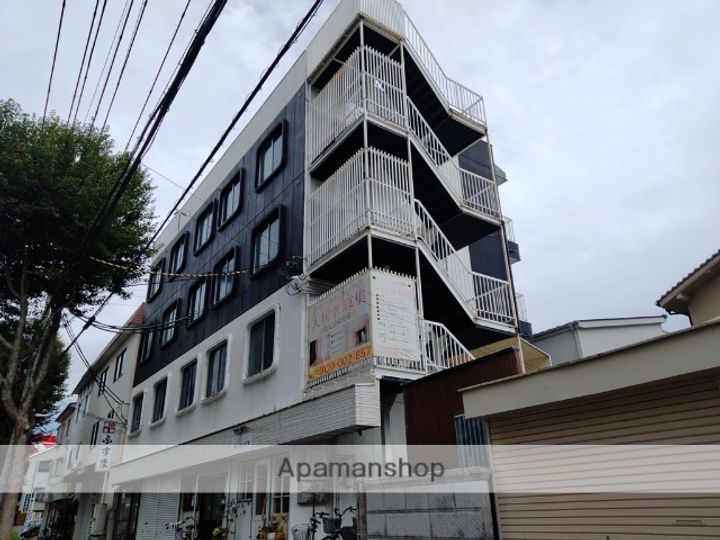 グランキューブ青山町の外観