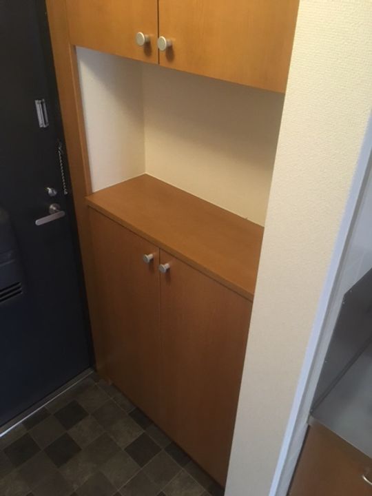 サンハイツ香枦園の玄関