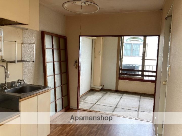 ウラノス壱番館の居間