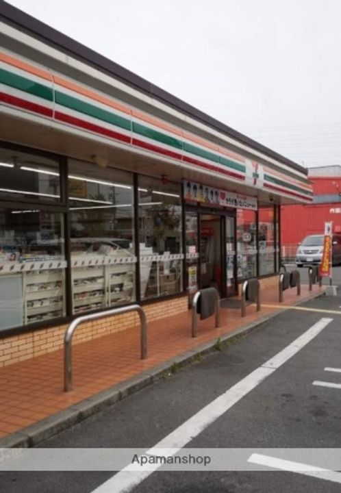 ウラノス壱番館の周辺