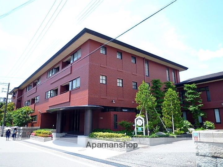 兵庫県芦屋市平田北町の賃貸マンションの外観