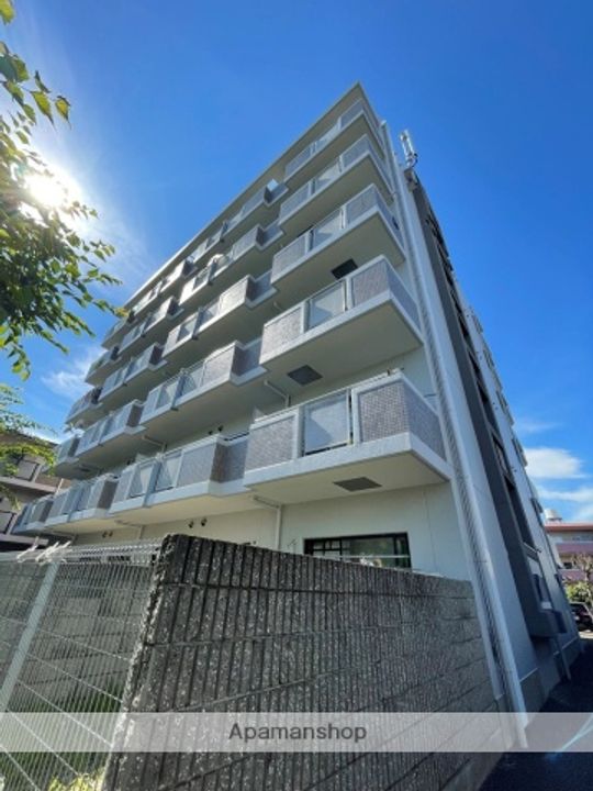 大阪府八尾市小畑町2丁目の賃貸マンションの外観