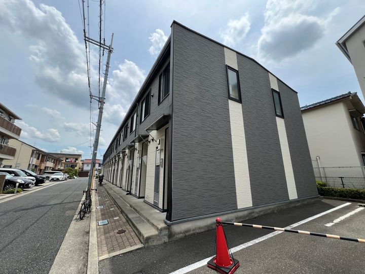 レオパレスそれいゆ北本町の外観