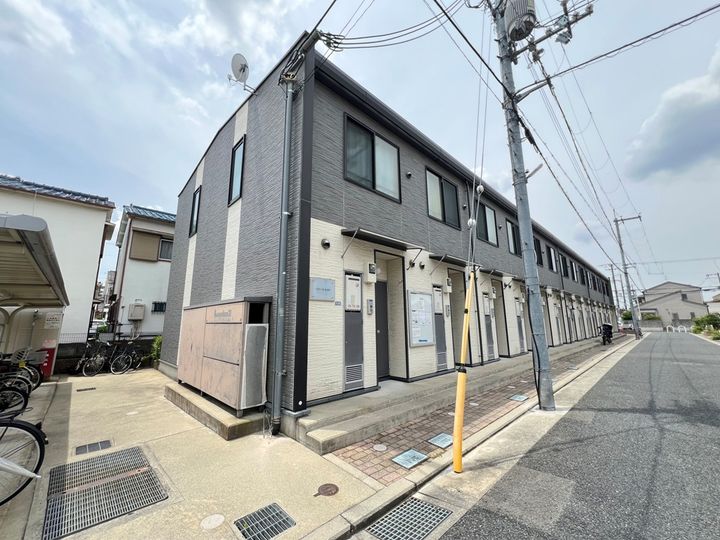レオパレスそれいゆ北本町の外観