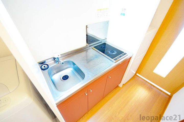 レオパレス梅北フィオーレのキッチン