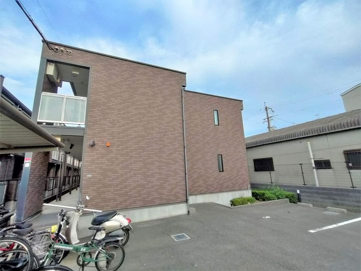 レオネクストみやびIの外観