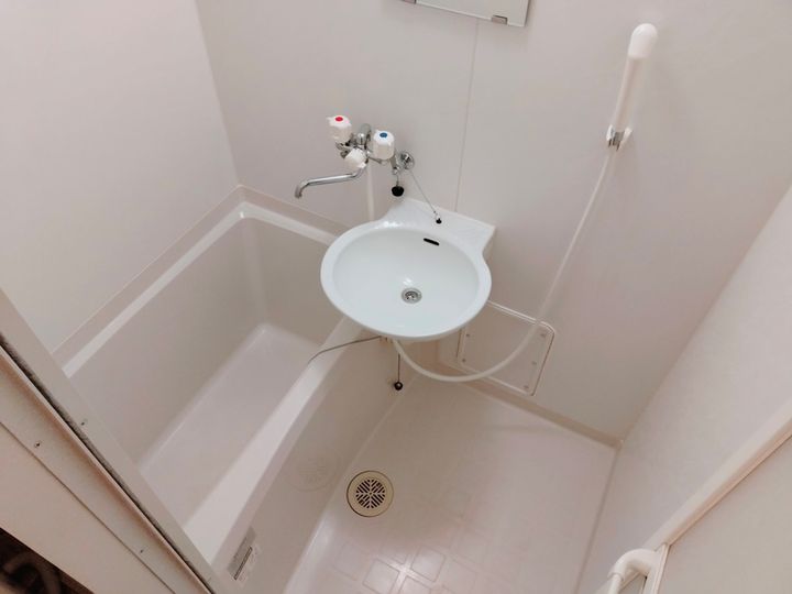 レオパレスさちAの風呂
