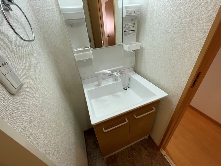 アスカハイツ201号室のその他画像