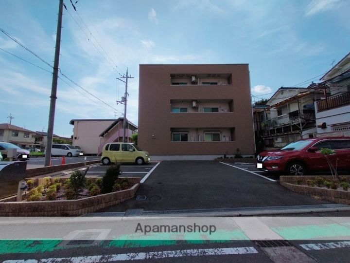 クロワール 別宮の外観