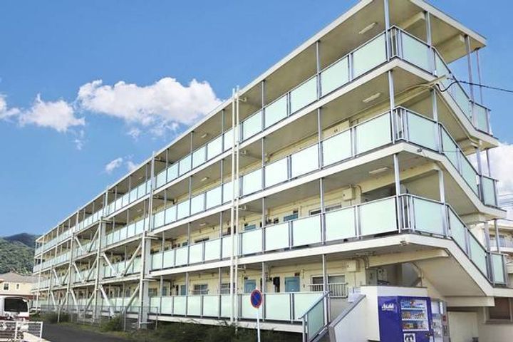 ビレッジハウス法善寺2号棟0109の外観