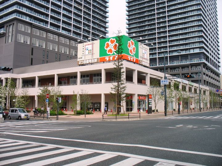 ラフィーネ久宝寺107号室の周辺