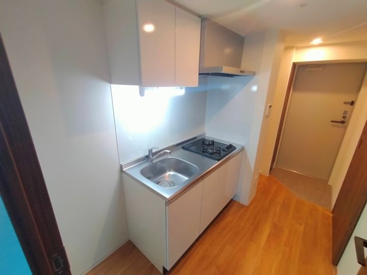 プレサンスNEO長堂アウローラのキッチン