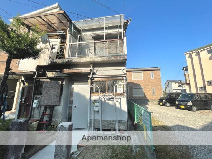 大阪府寝屋川市池田1丁目(一戸建)の賃貸物件戸建ての外観