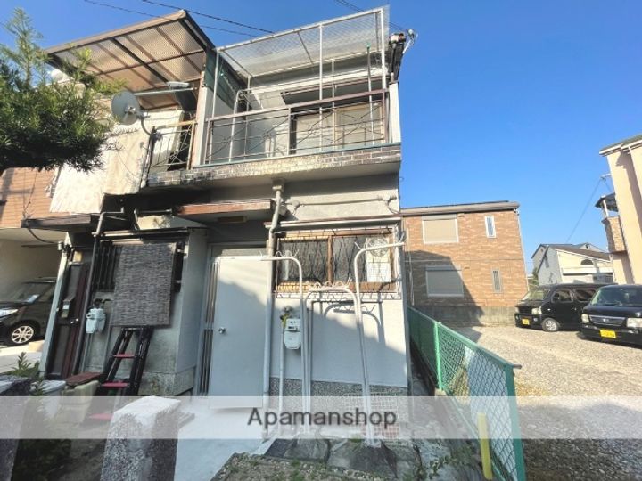 大阪府寝屋川市池田1丁目(一戸建)の賃貸物件戸建ての外観