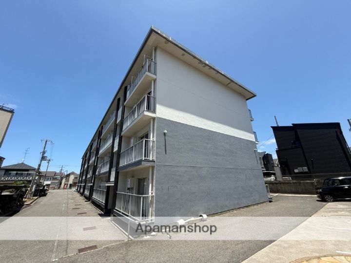 大阪府堺市東区菩提町5丁の賃貸マンションの外観