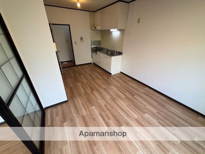 ハイツ岡田の内装