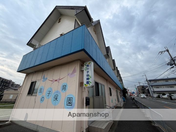 レジデンス真上の外観